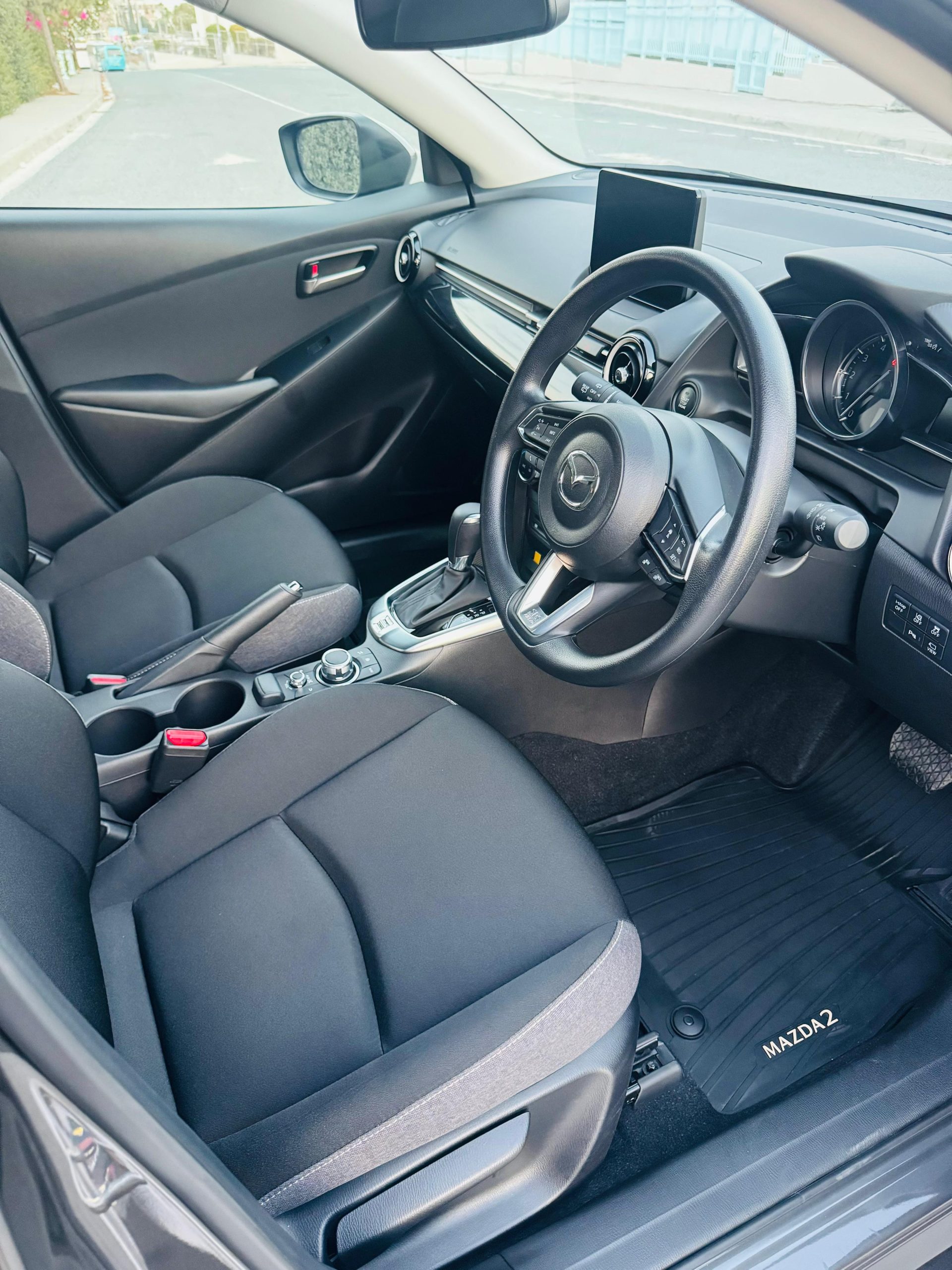 Mazda 2 2023